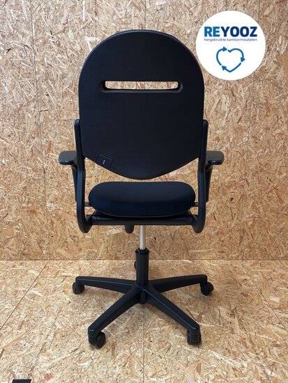 Ahrend 220 refurbished bureaustoel - nieuwe zwarte stoffering