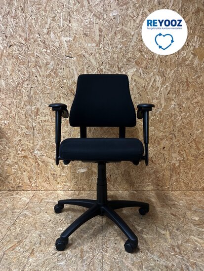 Tweedehans BMA Axia Office zwart 
