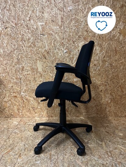 Tweedehans BMA Axia Office zwart 