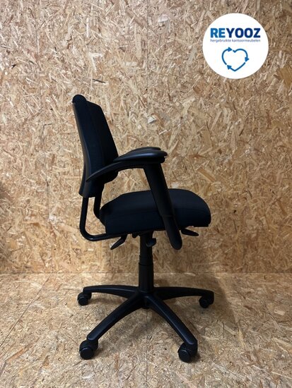 Tweedehans BMA Axia Office zwart 