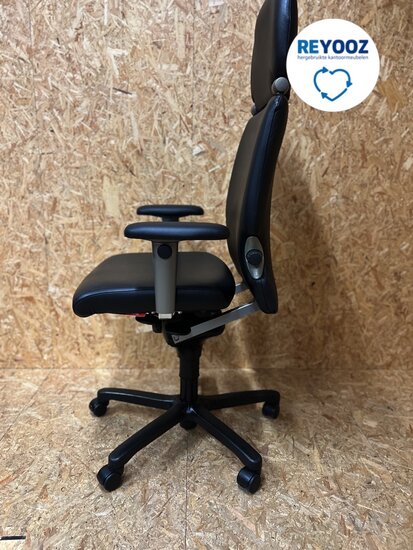 Haworth Comforto 77 met hoofdsteun in zwart leer - directiestoel