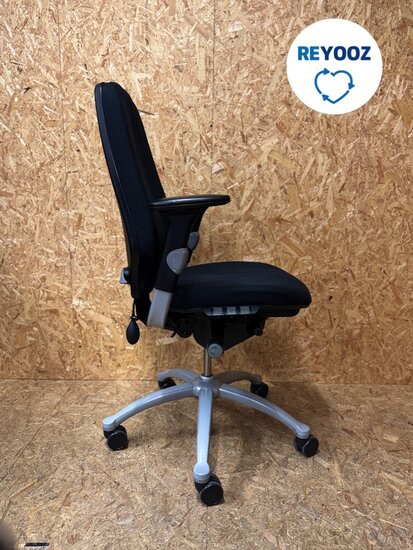 RH Logic 400 - ergonomische bureaustoel - zwart