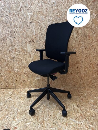 Ahrend Sqala - design bureaustoel - nieuwe zwarte stoffering