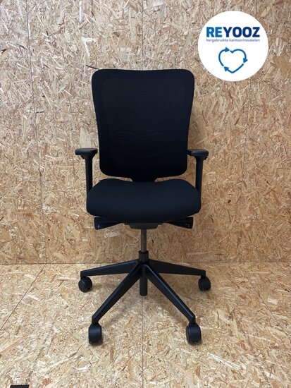 Ahrend Sqala - design bureaustoel - nieuwe zwarte stoffering