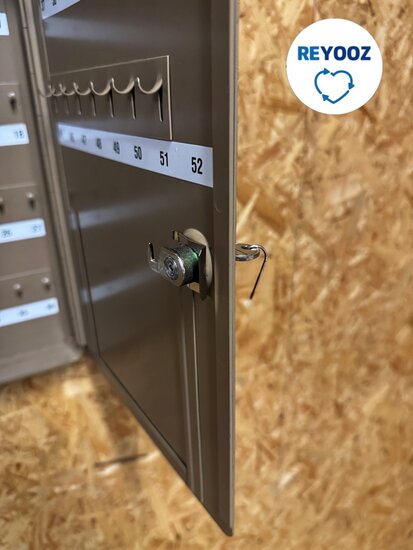Sleutelkast 34cm metaal met sleutel