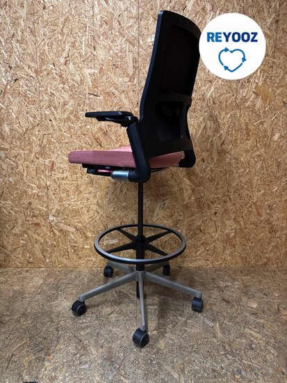Ahrend 2020 Verta  baliestoel - tweedehands