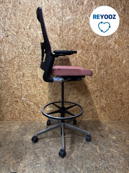 Ahrend 2020 Verta  baliestoel - tweedehands