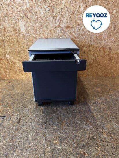 Ahrend ladeblok - lichtgrijs met kunststof front - 76cm lang