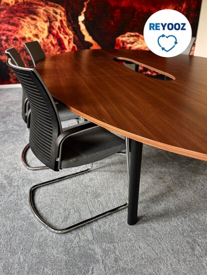 Ahrend 500 conference table 380x180cm - oval - dark oak