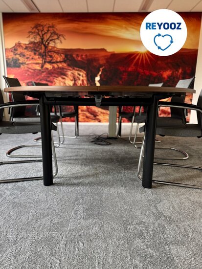 Ahrend 500 conference table 380x180cm - oval - dark oak