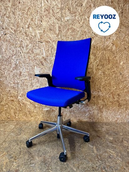 Ahrend 2020 ExtraVerta (hoge rug) nieuwstaat - blauw