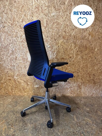 Ahrend 2020 ExtraVerta (hoge rug) nieuwstaat - blauw