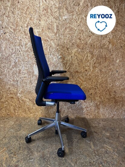 Ahrend 2020 ExtraVerta (hoge rug) nieuwstaat - blauw