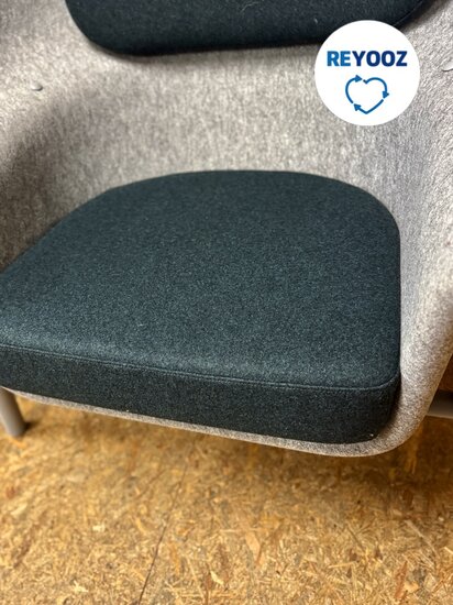 De Vorn POD - grijs - akoestische stoel - belstoel - circulaire stoel
