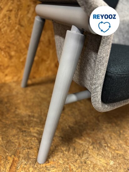 De Vorn POD - grijs - akoestische stoel - belstoel - circulaire stoel