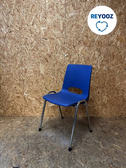 Kantinestoel - blauw - stapelbaar