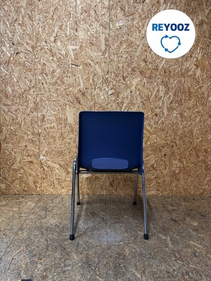 Kantinestoel - blauw - stapelbaar