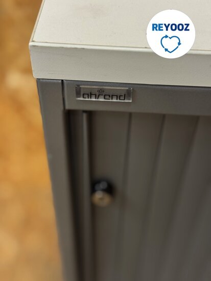 Ahrend roldeurkast 80cm breed en 74cm hoog - zilvergrijs