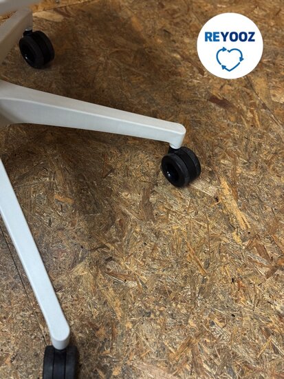 Tweedehanda Ahrend Remode A - grijs