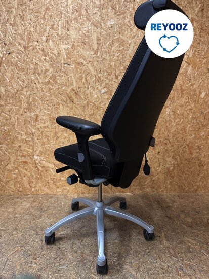 RH Logic 400 - refurbished ergonomische bureaustoel - zwart met hoofdsteun