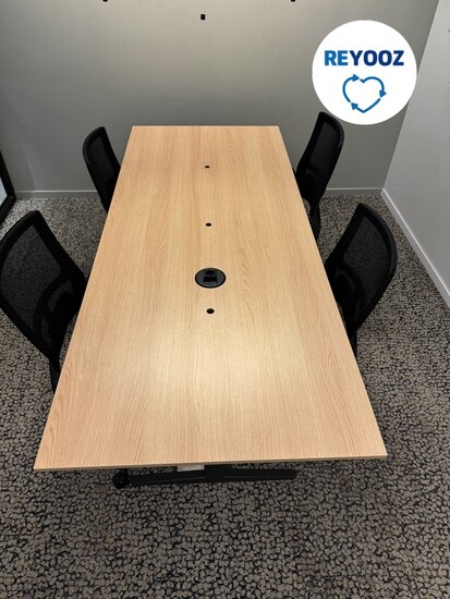 Ahrend Balance vergadertafel - 240x100 eiken