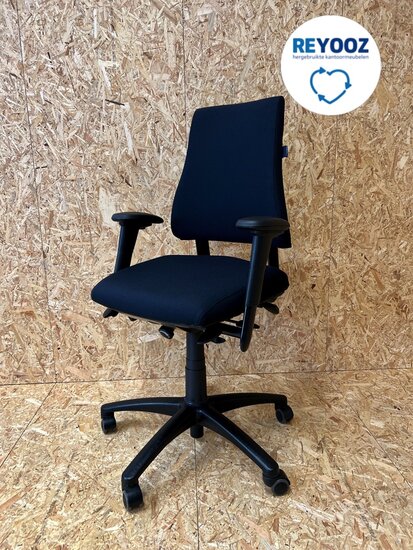 Tweedehands BMA Axia Office zwart met hoge rug