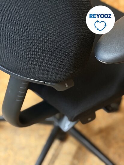 Tweedehands ergonomische bureaustoel BMA Axia 2.2 - zwart