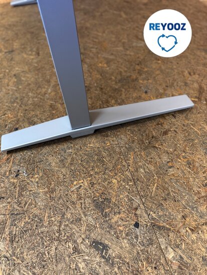 Konig-Neurath zit-sta bureau - 160x80 - zilvergrijs
