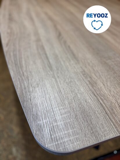 Ahrend vergadertafel 240x120cm - midden eiken